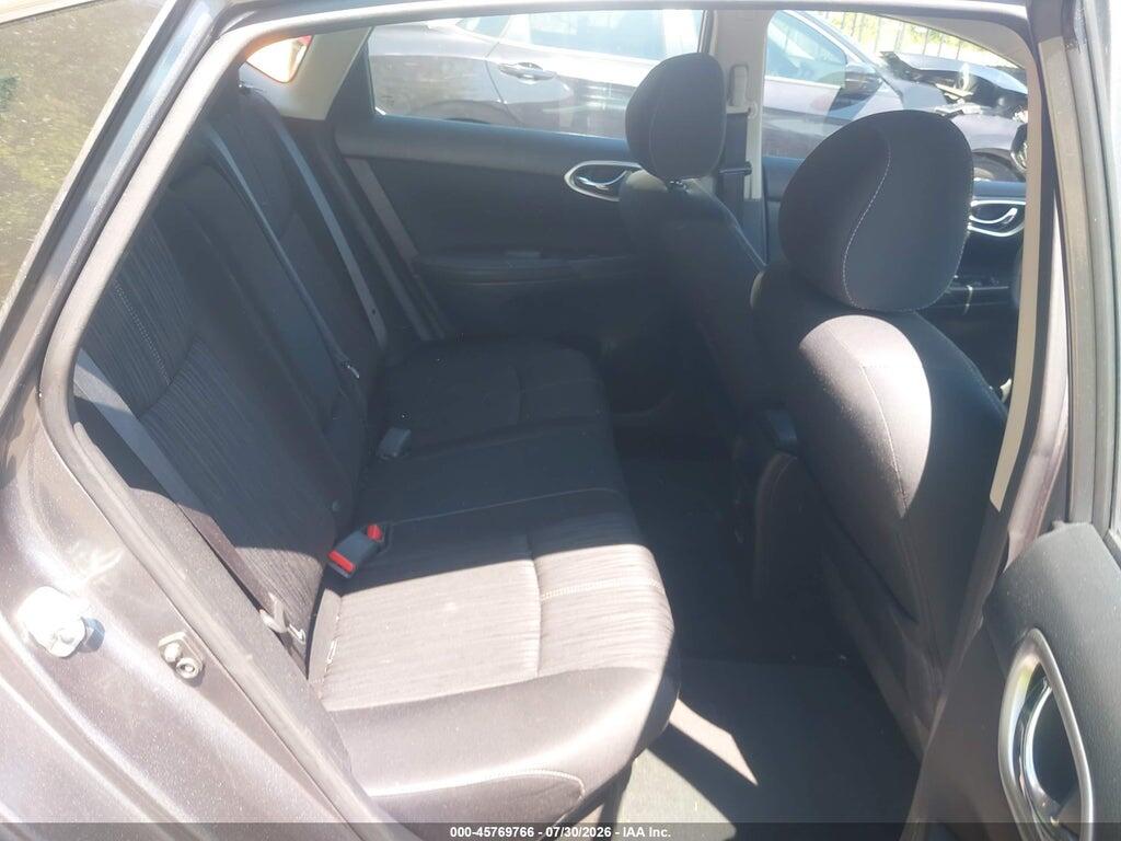3N1AB7AP2JL634372 2018 NISSAN SENTRA photo no. 8