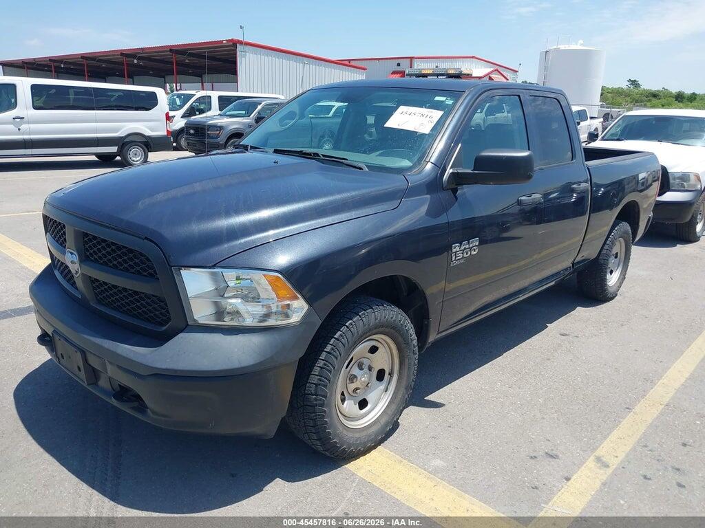 1C6RR7FG0LS156498 2020 RAM 1500 CLASSIC photo no. 2