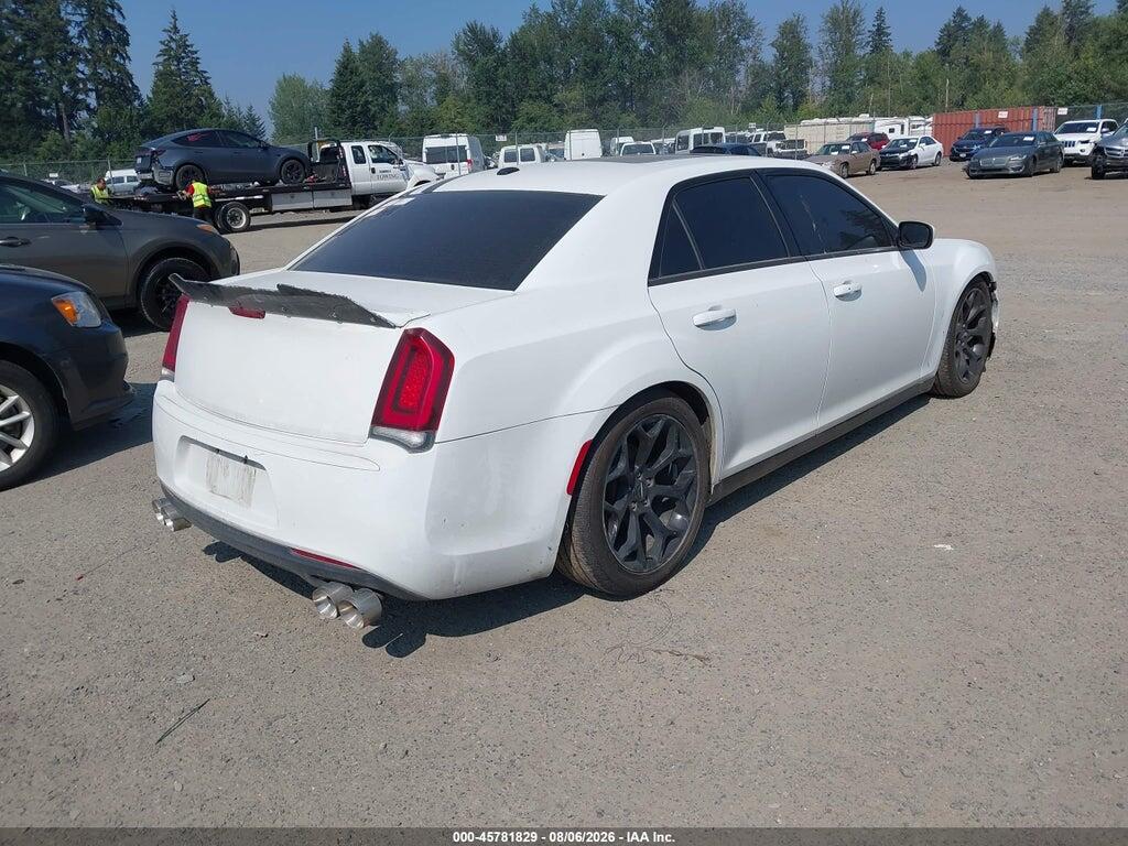 2C3CCABG1HH657552 2017 CHRYSLER 300 photo no. 4