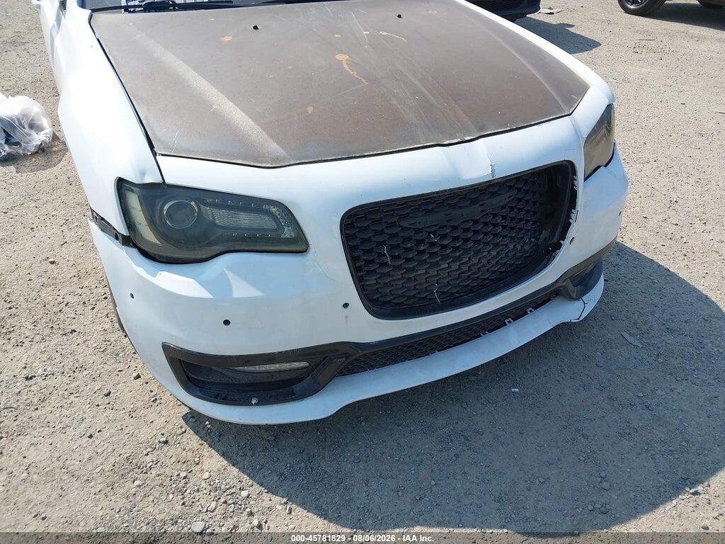 2C3CCABG1HH657552 2017 CHRYSLER 300 photo no. 6