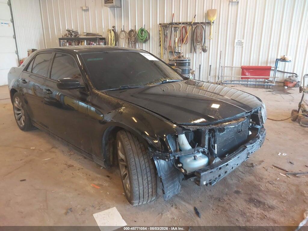 2C3CCABG9HH645584 2017 CHRYSLER 300 photo no. 1