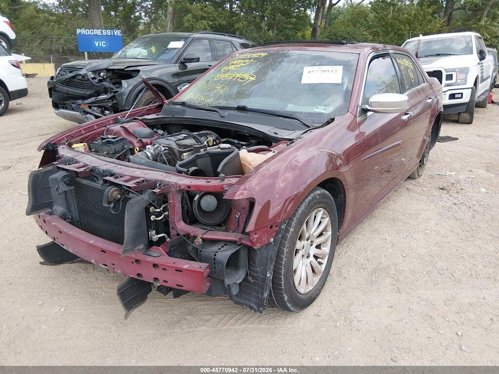 2C3CCAET8HH582437 2017 CHRYSLER 300C photo no. 2