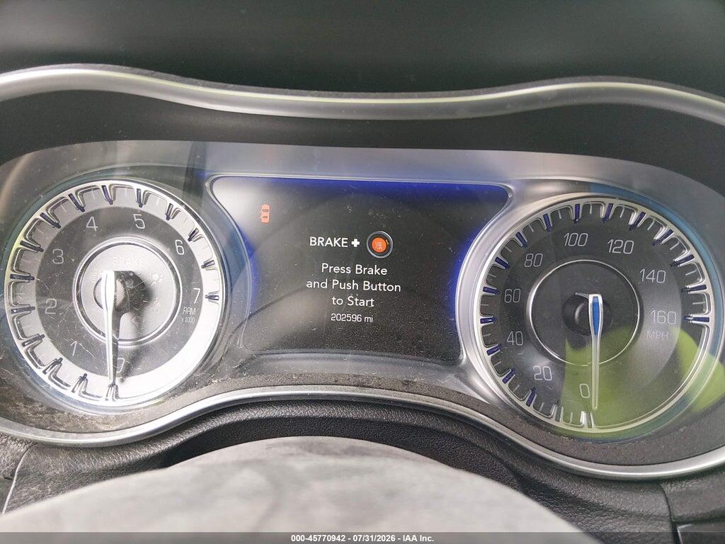 2C3CCAET8HH582437 2017 CHRYSLER 300C photo no. 7