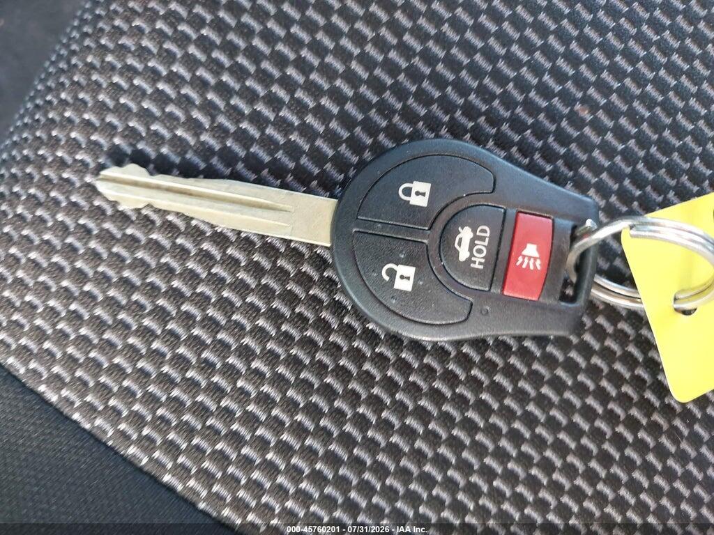 3N1CN7AP7JK437459 2018 NISSAN VERSA photo no. 11