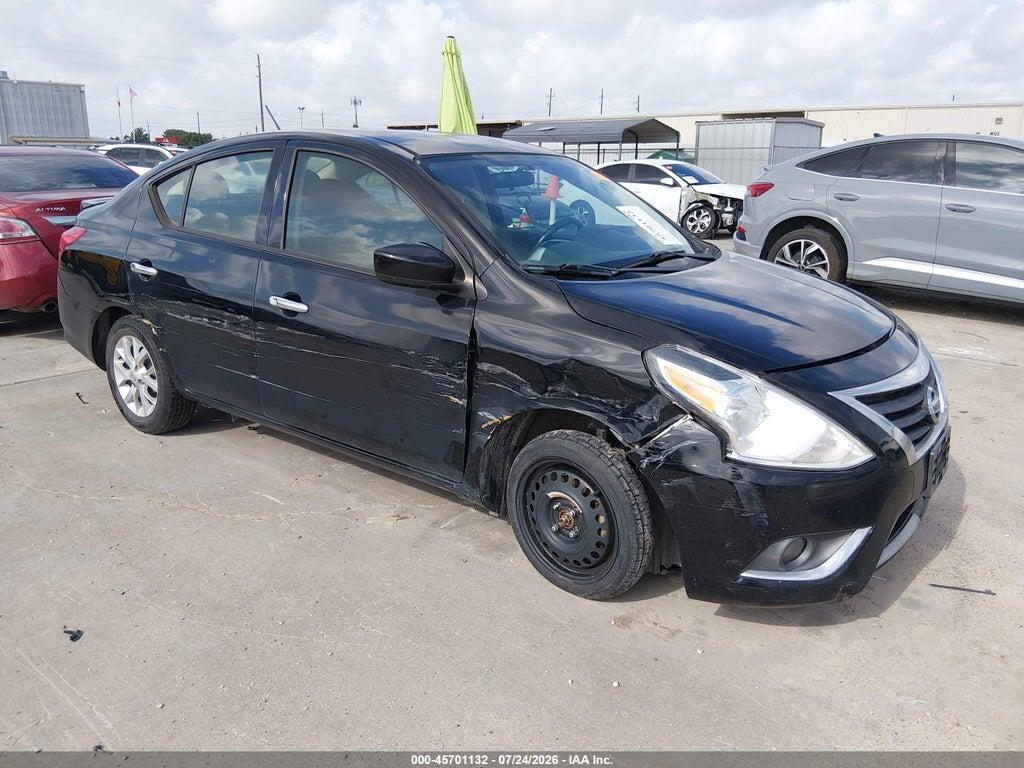 3N1CN7AP5JL817880 2018 NISSAN VERSA photo no. 1