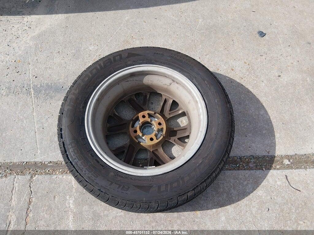 3N1CN7AP5JL817880 2018 NISSAN VERSA photo no. 12
