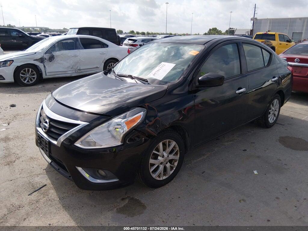3N1CN7AP5JL817880 2018 NISSAN VERSA photo no. 2