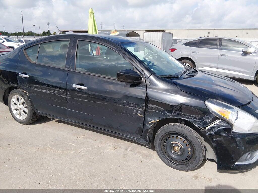 3N1CN7AP5JL817880 2018 NISSAN VERSA photo no. 6