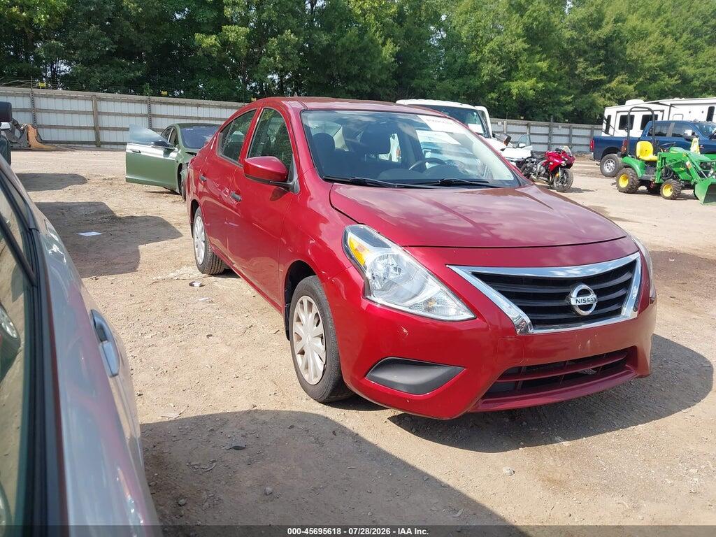 3N1CN7APXJL829068 2018 NISSAN VERSA photo no. 1