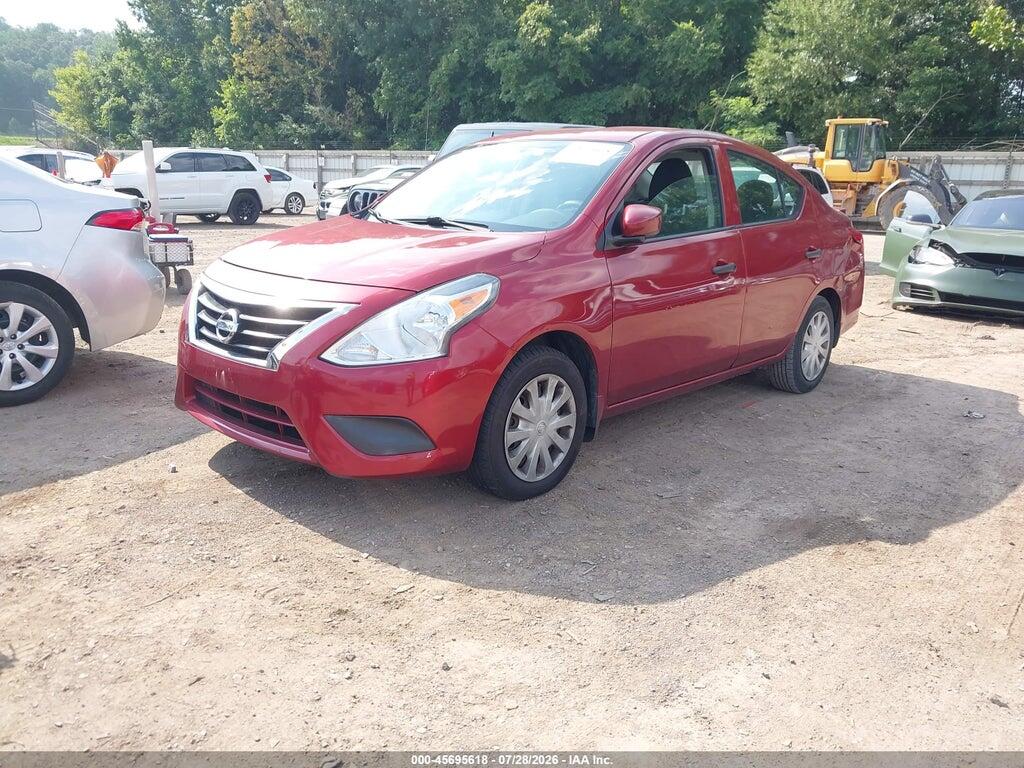 3N1CN7APXJL829068 2018 NISSAN VERSA photo no. 2