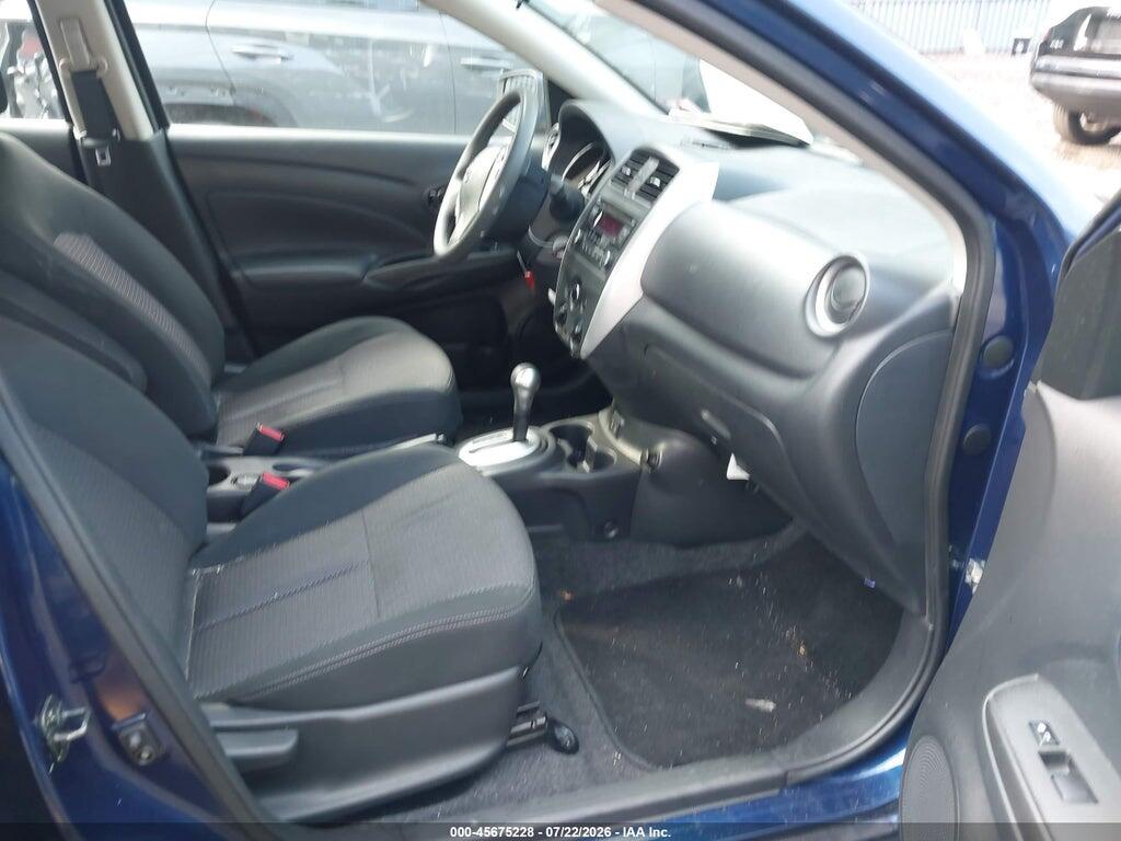 3N1CN7AP0JL834442 2018 NISSAN VERSA photo no. 5