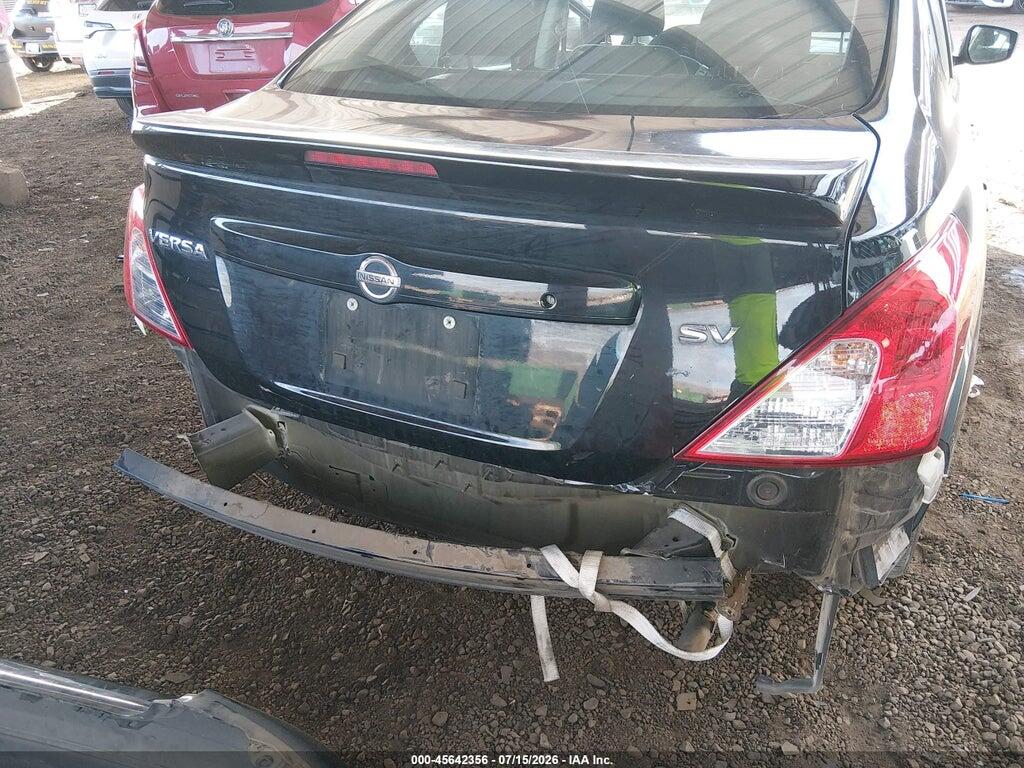3N1CN7AP0JL813896 2018 NISSAN VERSA photo no. 6