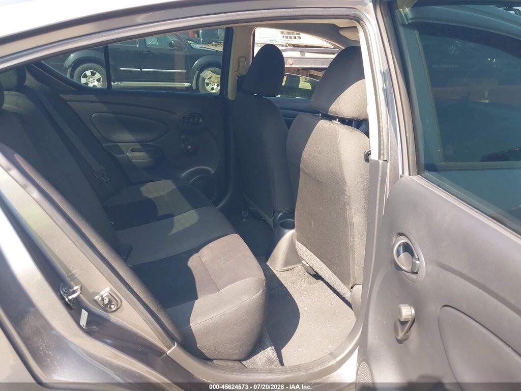 3N1CN7AP1JL824664 2018 NISSAN VERSA photo no. 8