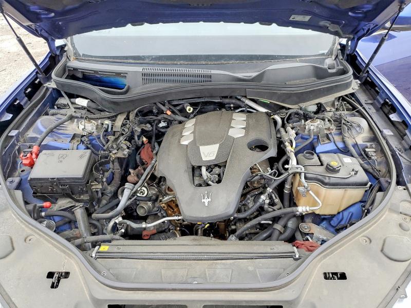 2017 MASERATI LEVANTE — Фото 12 из 13
