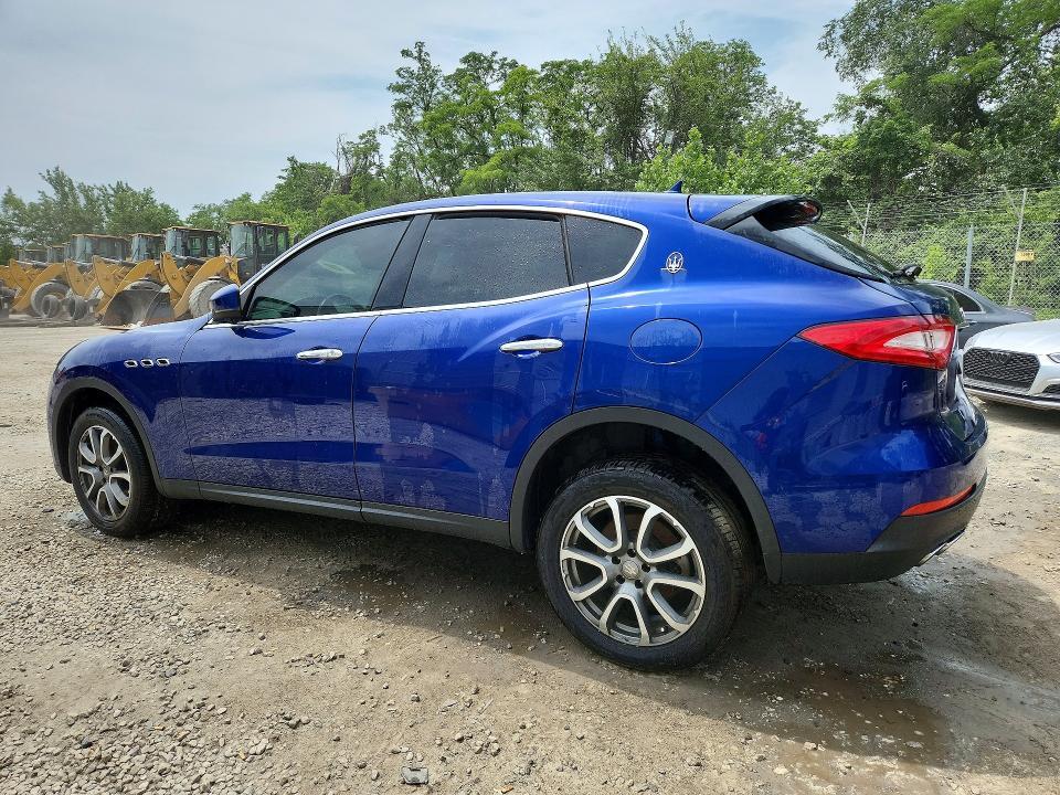 2017 MASERATI LEVANTE — Фото 2 из 13