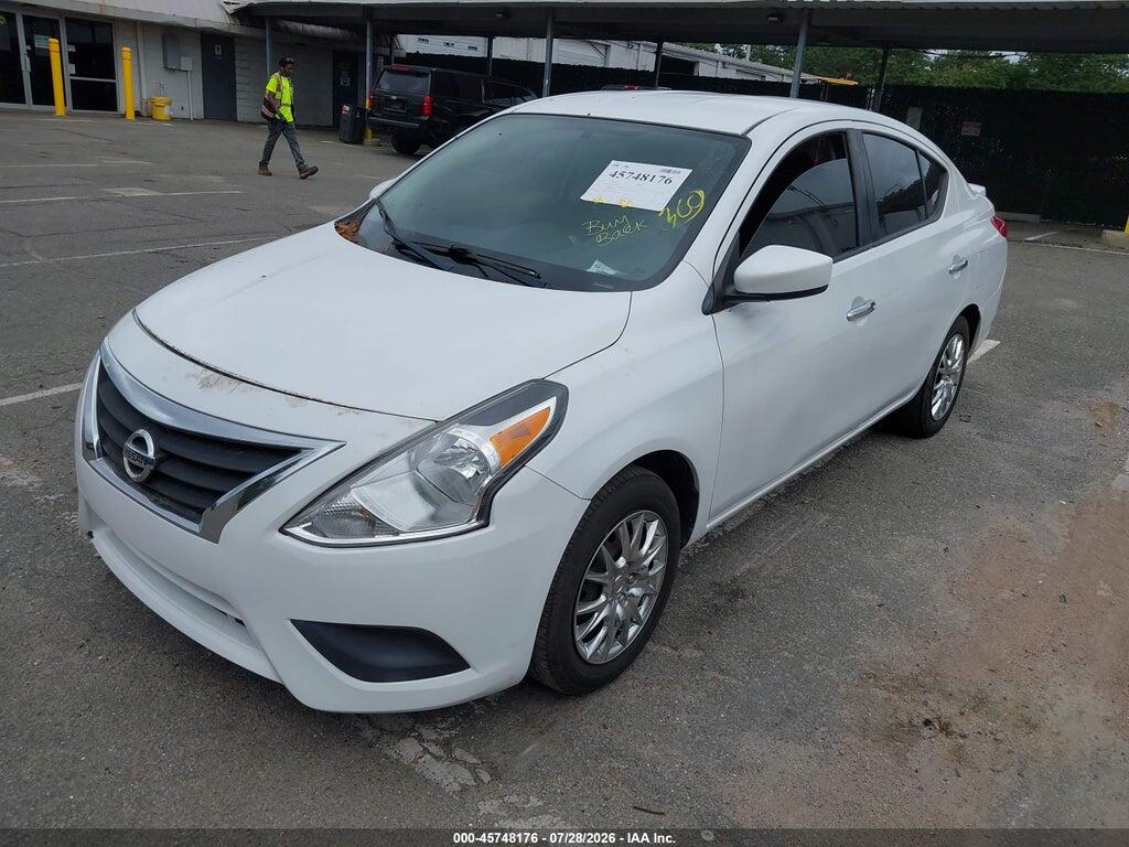 3N1CN7AP2KL827591 2019 NISSAN VERSA photo no. 2