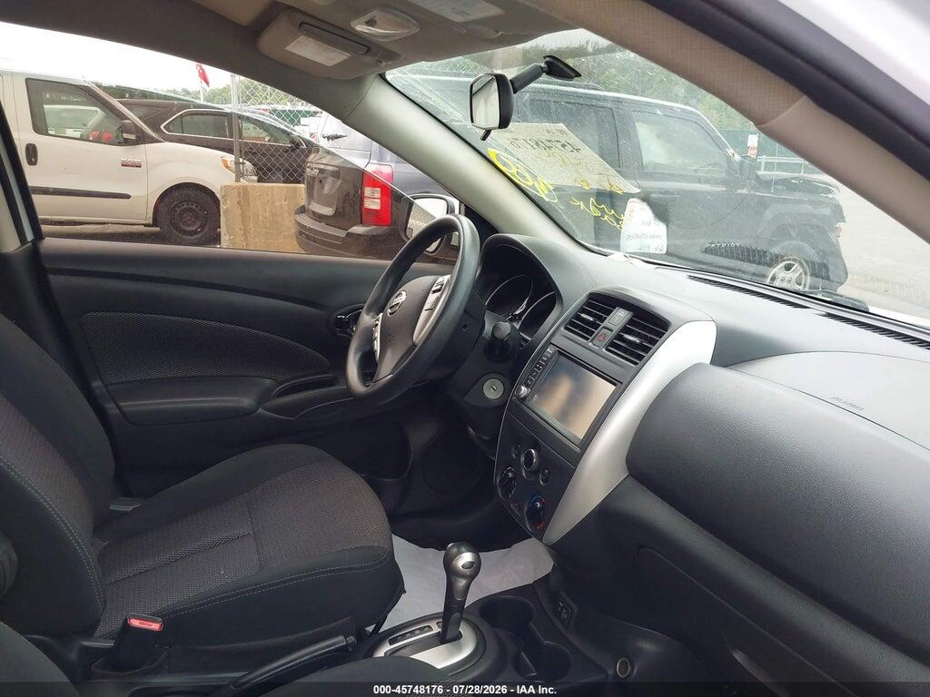 3N1CN7AP2KL827591 2019 NISSAN VERSA photo no. 5