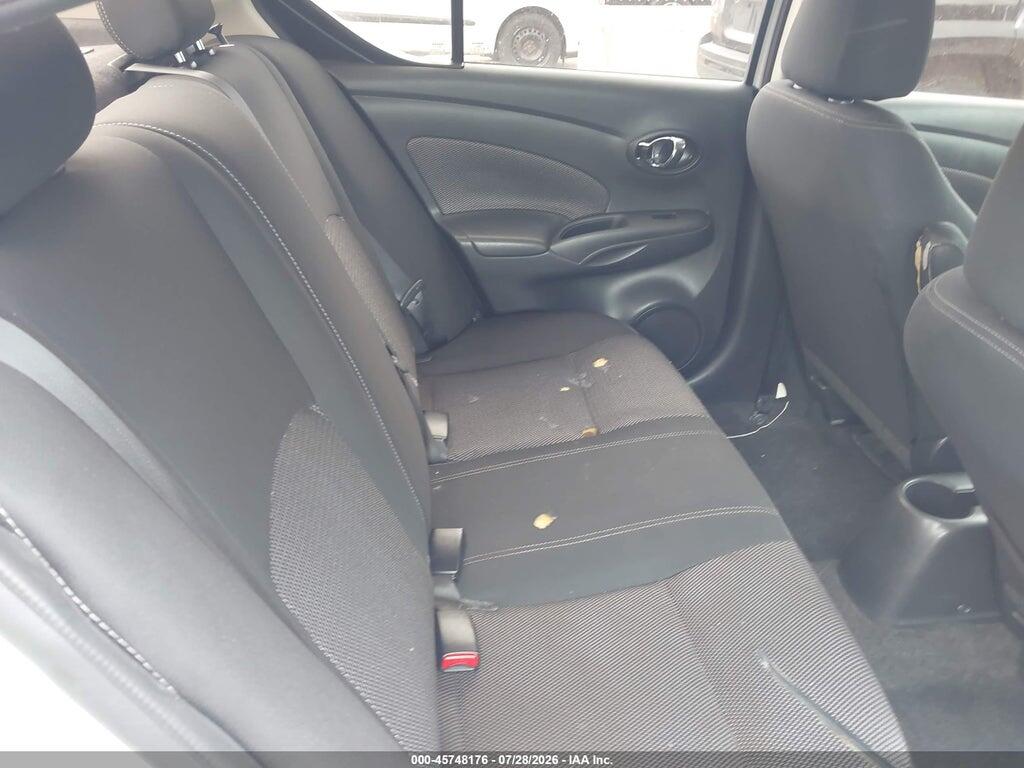 3N1CN7AP2KL827591 2019 NISSAN VERSA photo no. 8