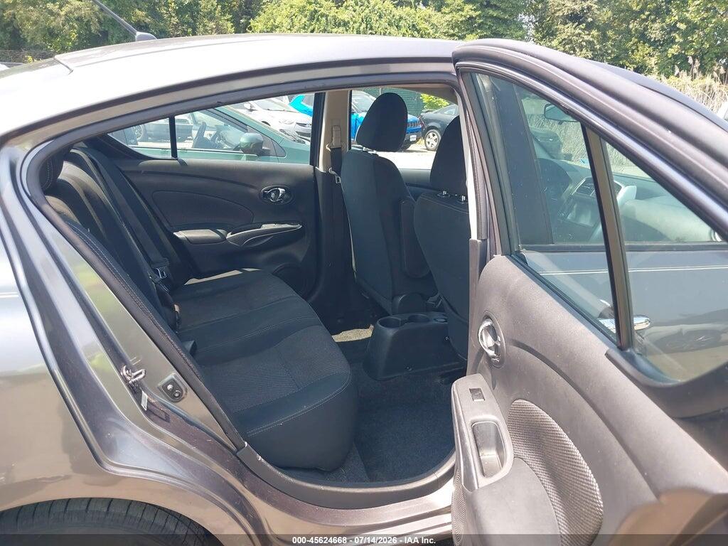 3N1CN7AP2KL804621 2019 NISSAN VERSA photo no. 8