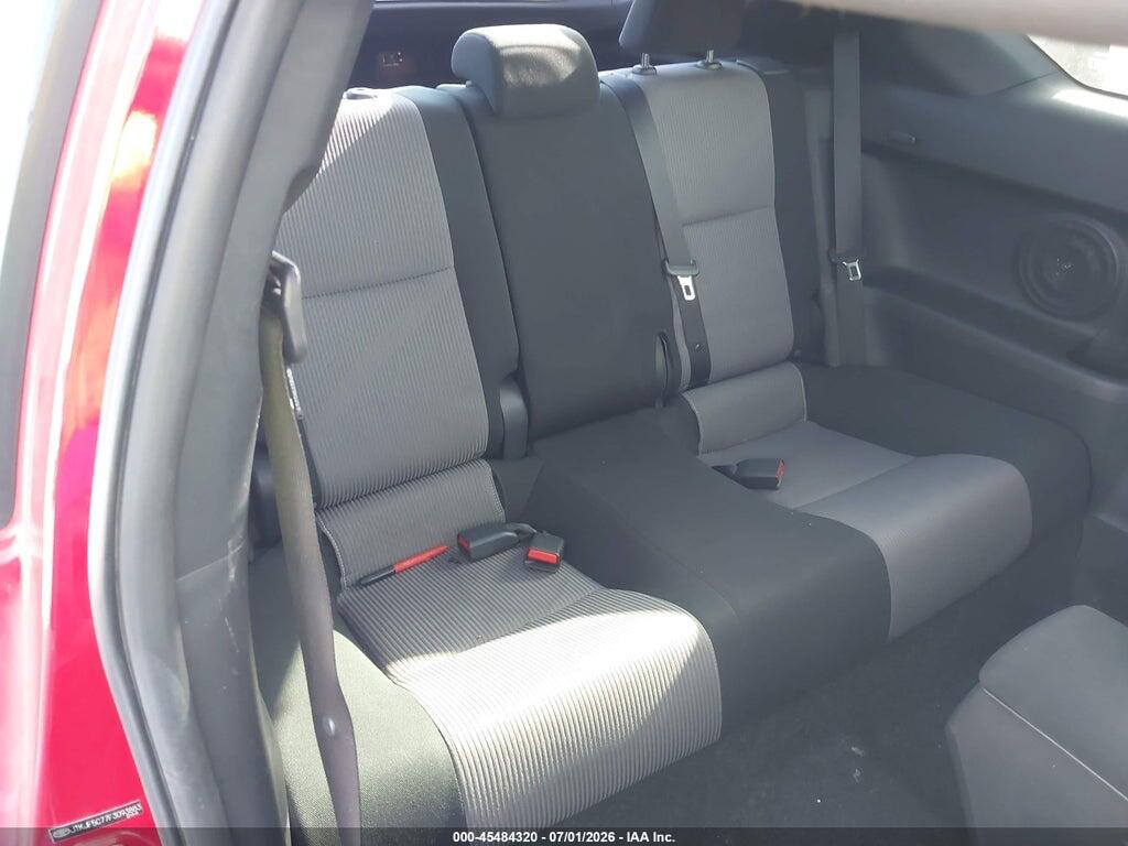 JTKJF5C77F3093883 2015 SCION TC photo no. 8
