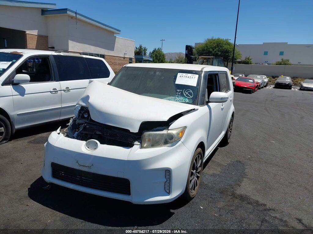 JTLZE4FE9FJ077668 2015 SCION XB photo no. 2