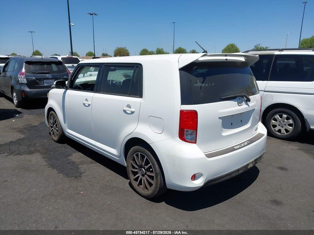 JTLZE4FE9FJ077668 2015 SCION XB photo no. 3