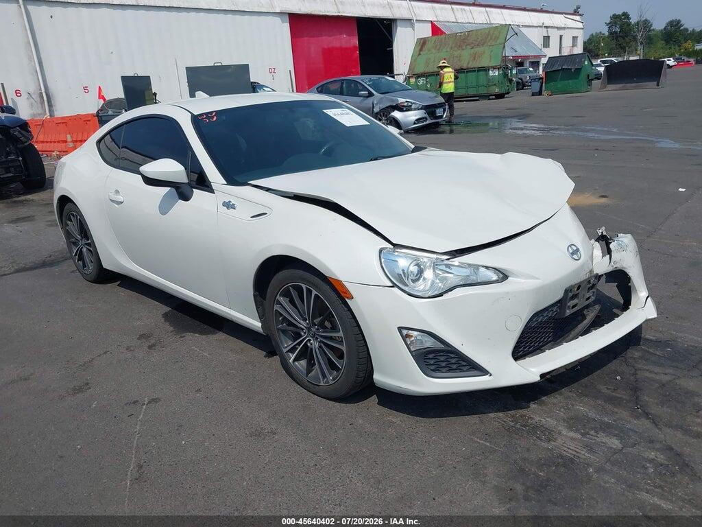 JF1ZNAA17F8713192 2015 SCION FR-S photo no. 1