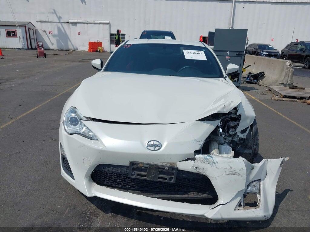 JF1ZNAA17F8713192 2015 SCION FR-S photo no. 12