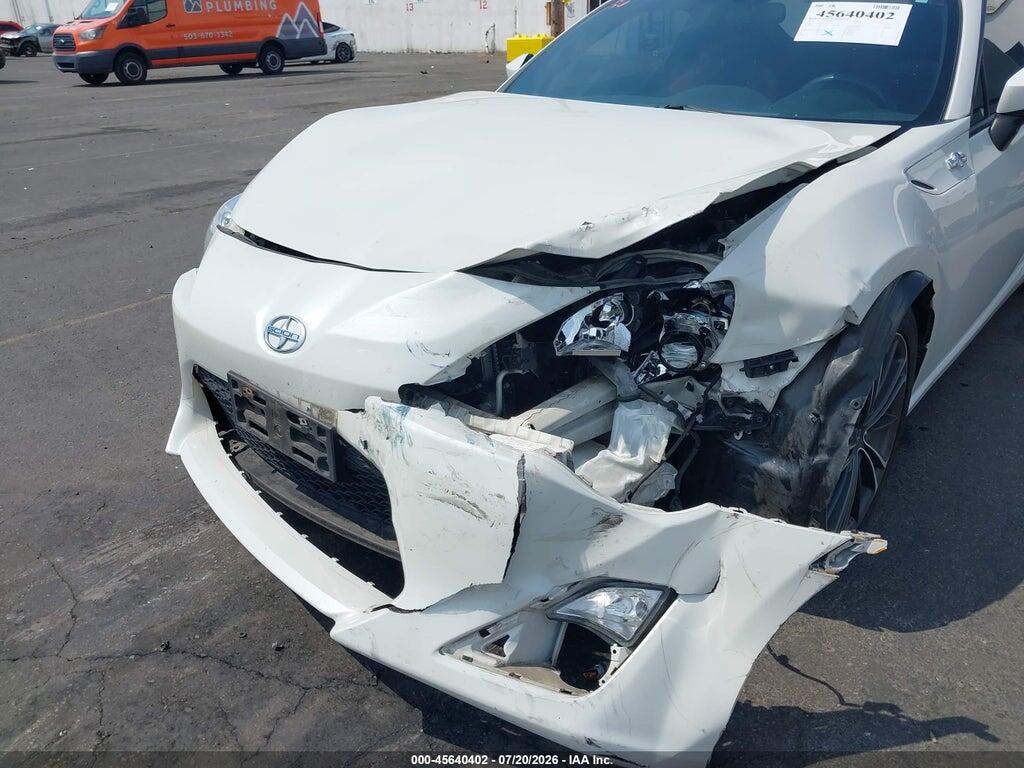 JF1ZNAA17F8713192 2015 SCION FR-S photo no. 6