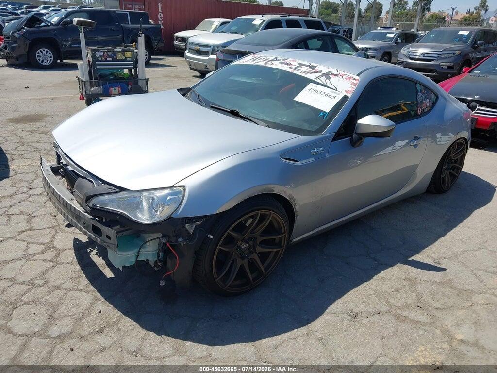 JF1ZNAA12F9702644 2015 SCION FR-S photo no. 2