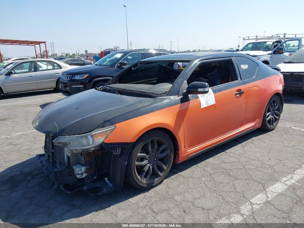 JTKJF5C75FJ005778 2015 SCION TC photo no. 2