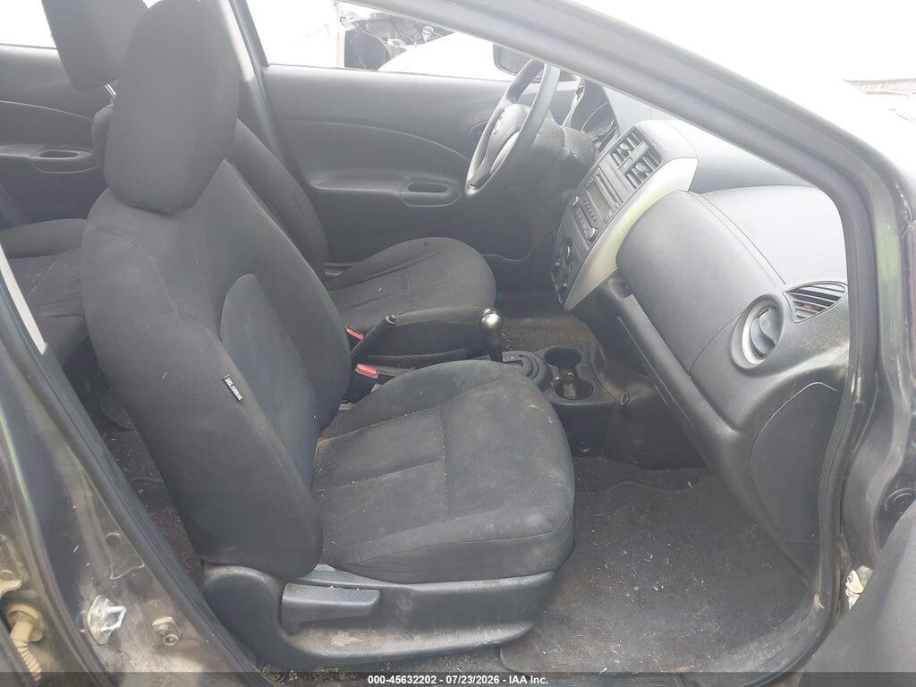 3N1CE2CPXJL355476 2018 NISSAN VERSA NOTE photo no. 5