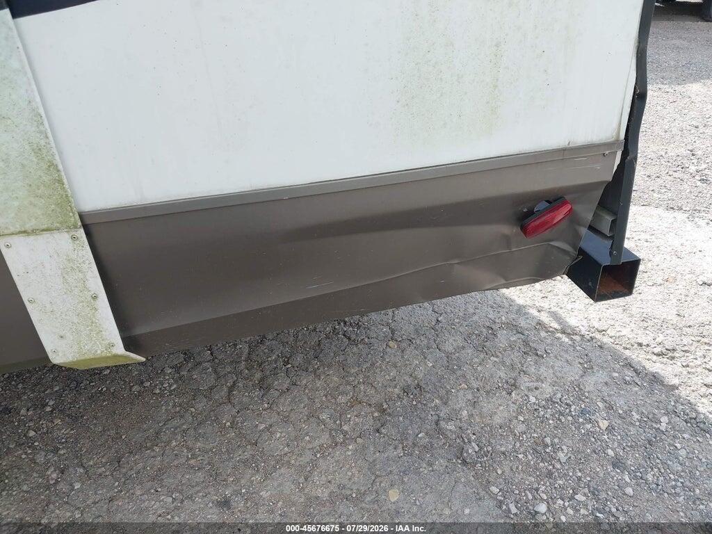 4X4TPAH26JN022040 2018 PALOMINO 316RLTS photo no. 6