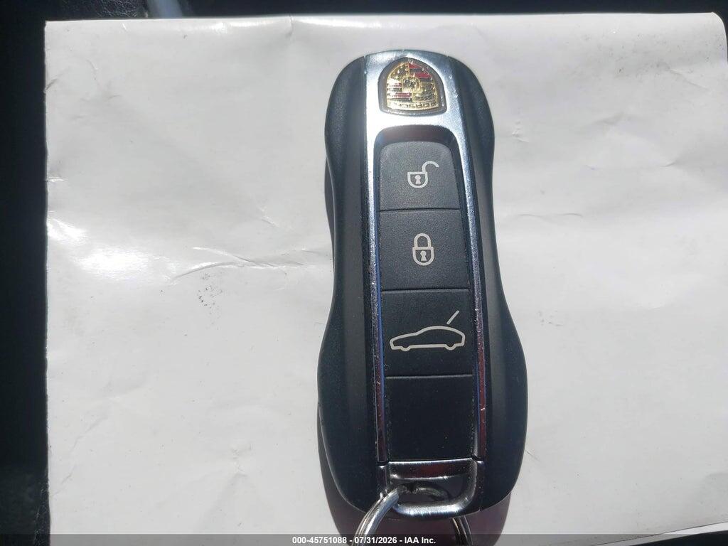 WP0AA2A75JL119588 2018 PORSCHE PANAMERA photo no. 11