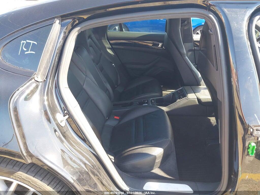 WP0AA2A75JL119588 2018 PORSCHE PANAMERA photo no. 8