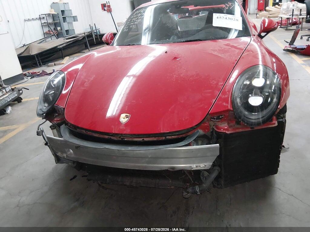 WP0AC2A96JS176061 2018 PORSCHE 911 photo no. 6