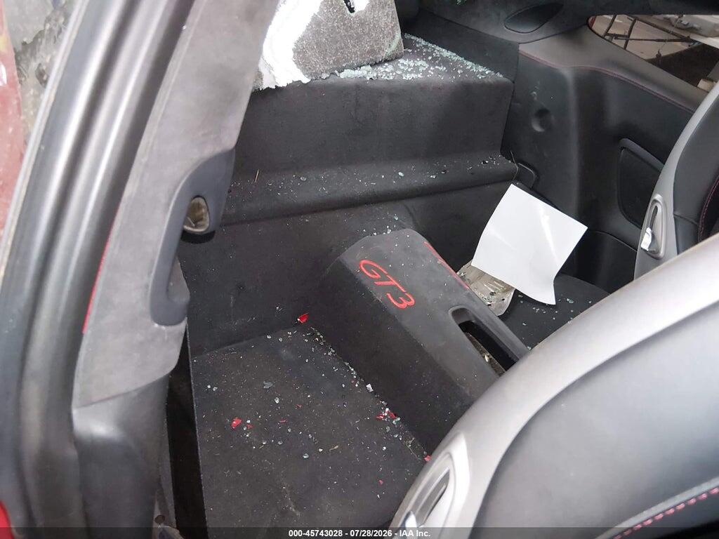 WP0AC2A96JS176061 2018 PORSCHE 911 photo no. 8