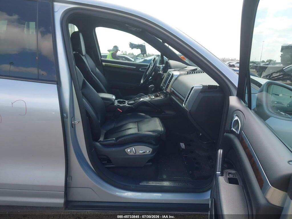 WP1AA2A22JKA05315 2018 PORSCHE CAYENNE photo no. 5