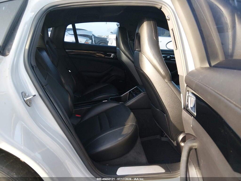 WP0AA2A7XJL109204 2018 PORSCHE PANAMERA photo no. 8
