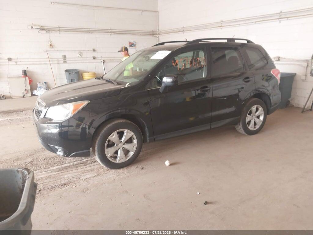 JF2SJADC6FH457150 2015 SUBARU FORESTER photo no. 2