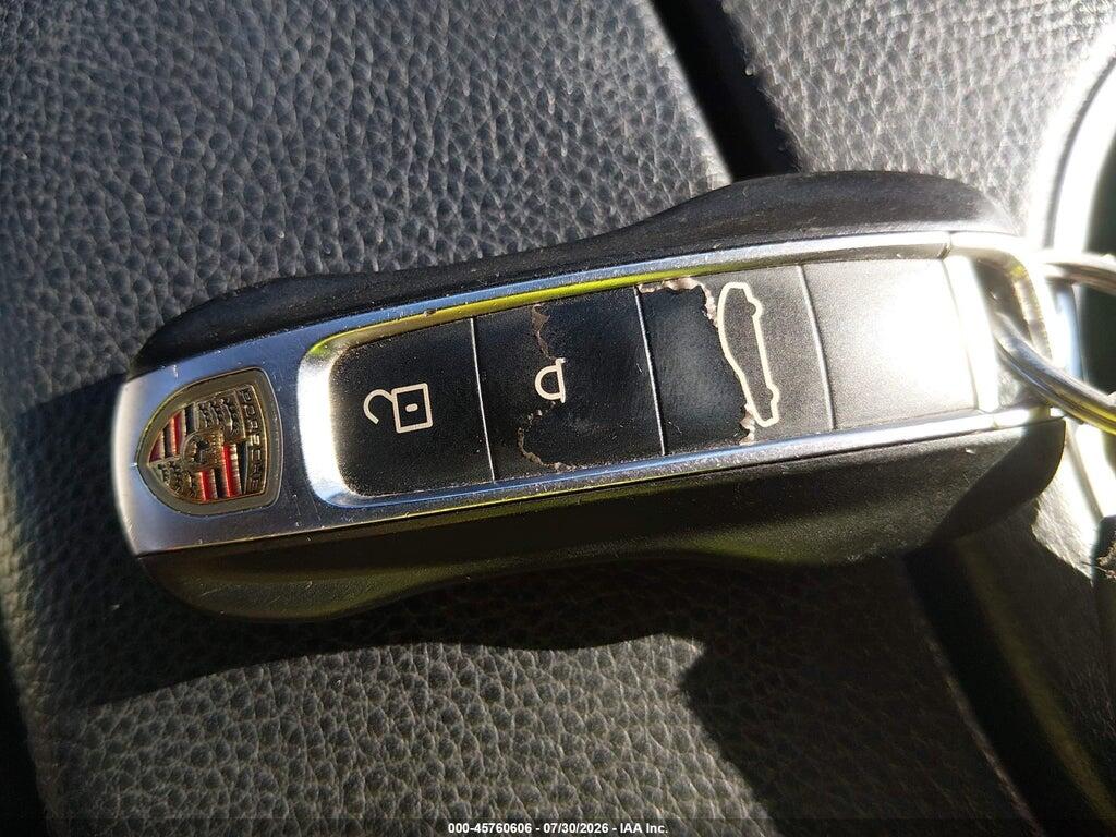 WP0AA2A73KL101303 2019 PORSCHE PANAMERA photo no. 11