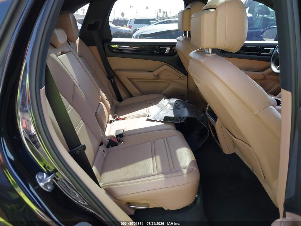 WP1AA2AY0KDA01239 2019 PORSCHE CAYENNE photo no. 8