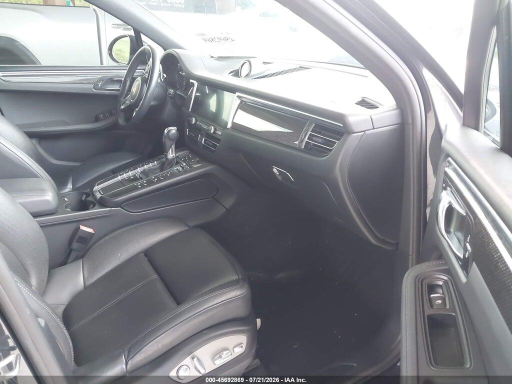 WP1AA2A59KLB07121 2019 PORSCHE MACAN photo no. 5