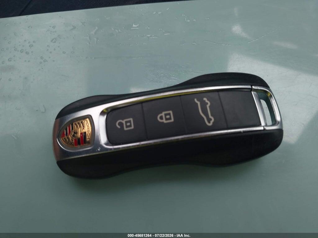 WP1AA2AYXKDA15021 2019 PORSCHE CAYENNE photo no. 11