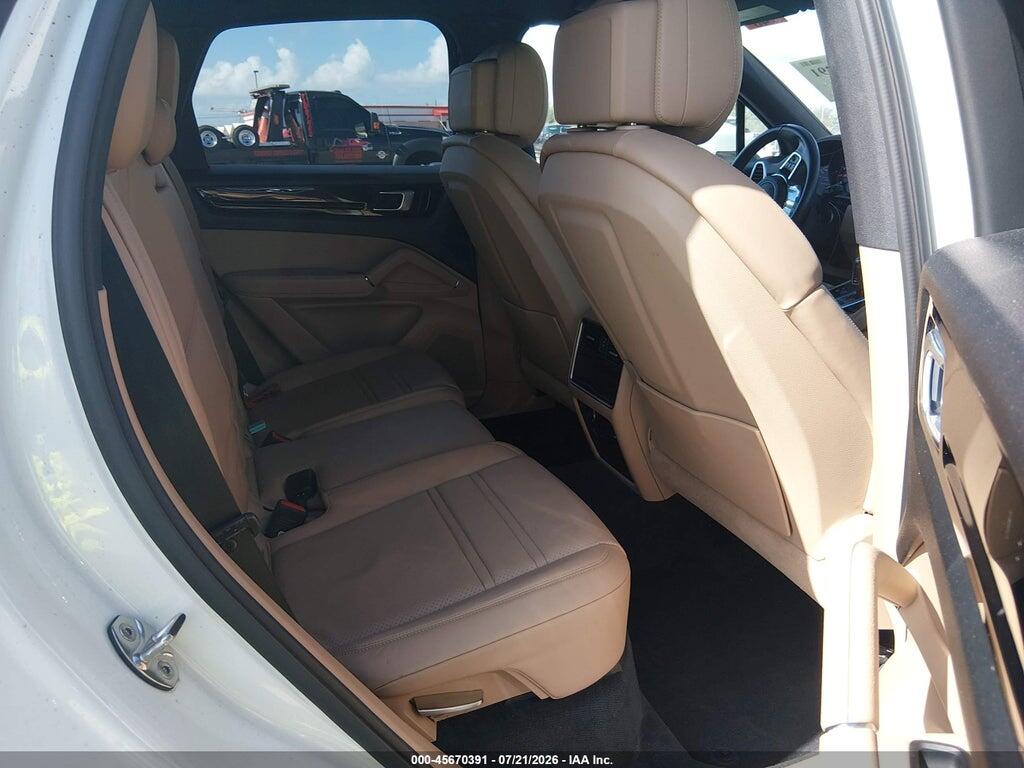 WP1AA2AY2KDA05213 2019 PORSCHE CAYENNE photo no. 8