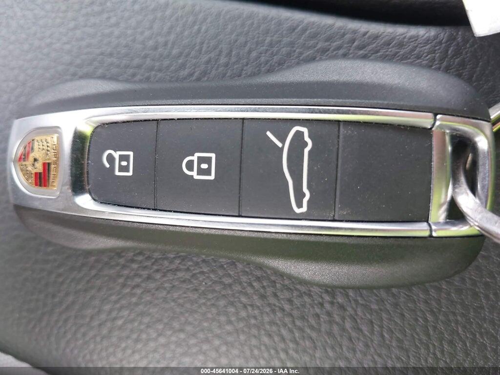WP0AE2A75KL123369 2019 PORSCHE PANAMERA E-HYBRID photo no. 11