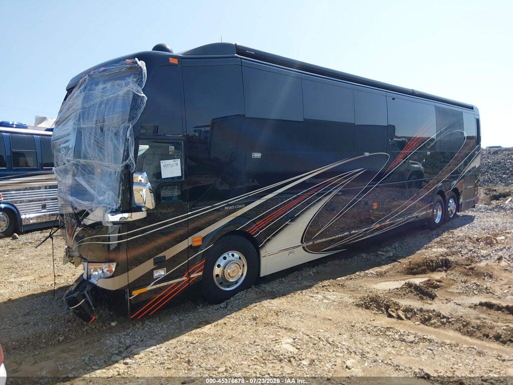 2PCVS3493KC720639 2019 PREVOST BUS photo no. 2