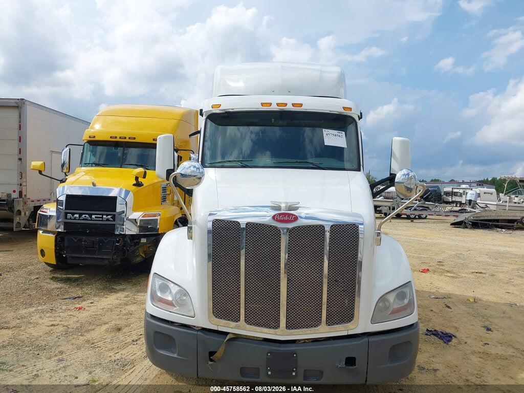 1XPBDP9X2JD493520 2018 PETERBILT 579 photo no. 11