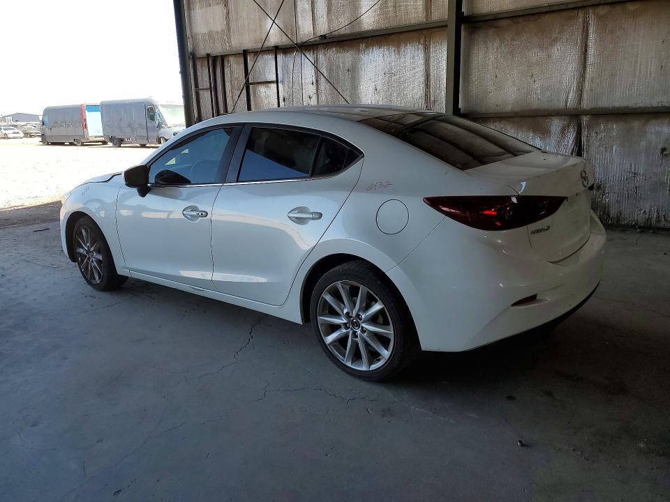 3MZBN1V72HM147626 2017 MAZDA 3 photo no. 2