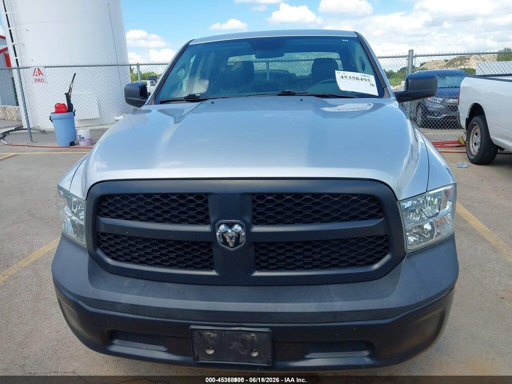 1C6RR6KG3JS303622 2018 RAM 1500 photo no. 12